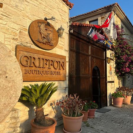 Griffon Hotel Yenifoca 외부 사진