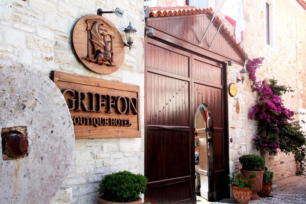 Griffon Hotel Yenifoca 외부 사진